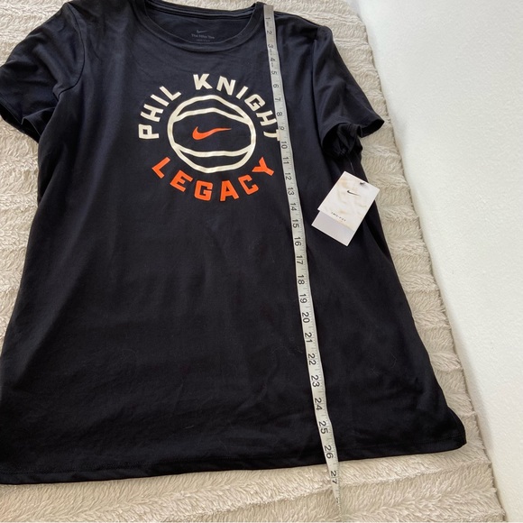 Nike Women’s Medium Large Phil Knight Legacy T-shirt Tee Shirt New With Tags - Picture 11 of 12
